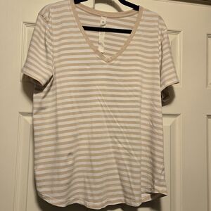 Lululemin Love V-neck